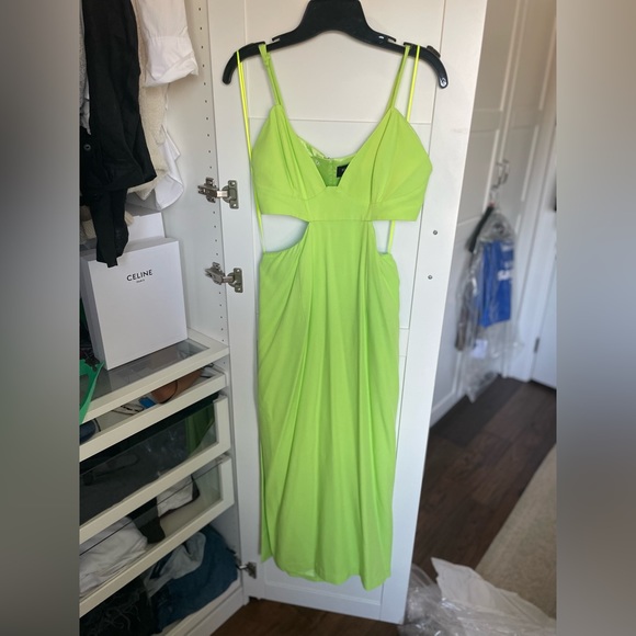 Bardot lime green cut-out midi dress - Picture 7 of 9